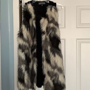 Sleeveless fur jacket